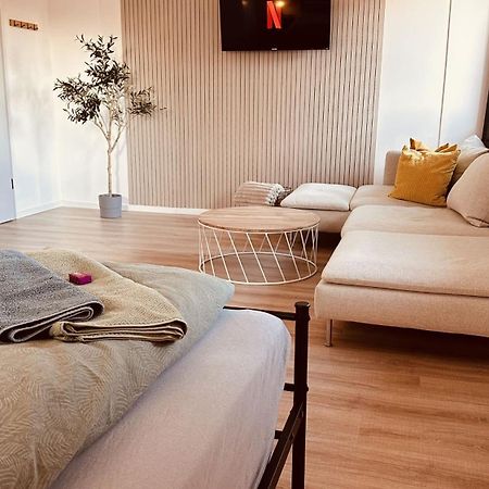 Apartment Mit Netflix - Parken - Kueche - Bad Weiden in der Oberpfalz Exterior photo